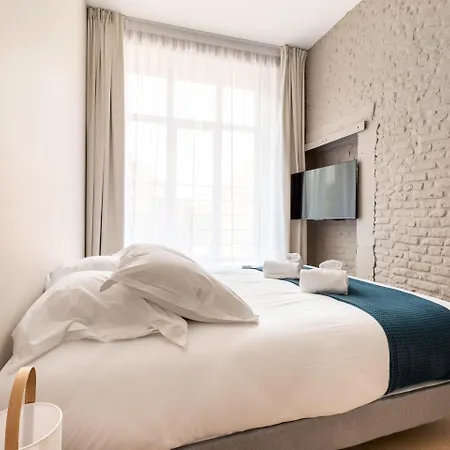 Au Qui Dort - Gare Lille