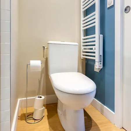 Au Qui Dort - Gare Lejlighedshotel Lille