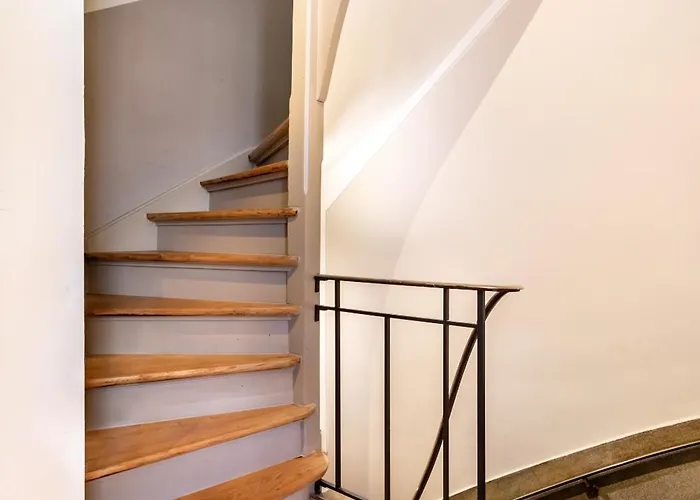 Au Qui Dort - Gare Aparthotel Lilla